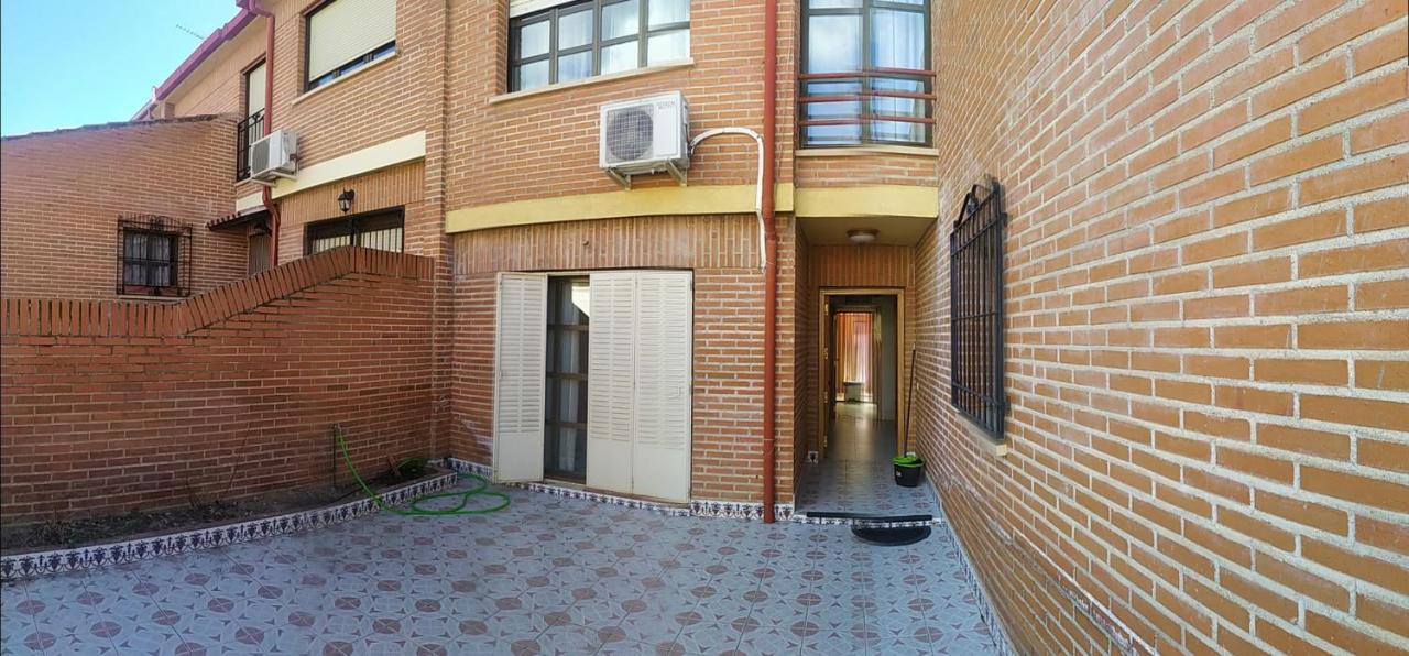 Habitacion Privada Triple Τολέδο Εξωτερικό φωτογραφία